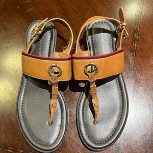 Camel 8.5 Woman’s Tommy Hilfiger Sandal
